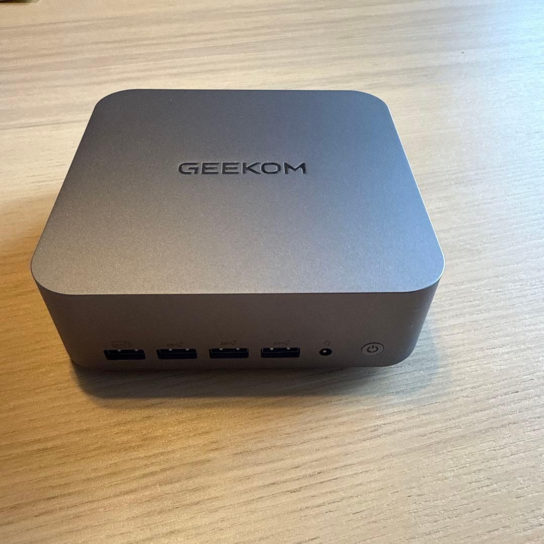 GEEKOM ミニpc GT1 Mega Intel14th Ultra9