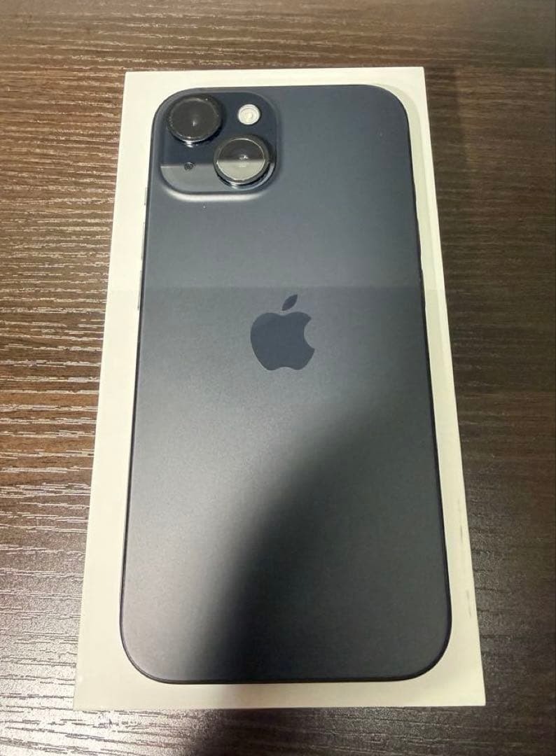 iPhone15 256GB ブラック SIMフリー