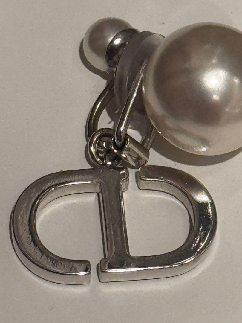 Dior Tribales クリップイヤリング片耳