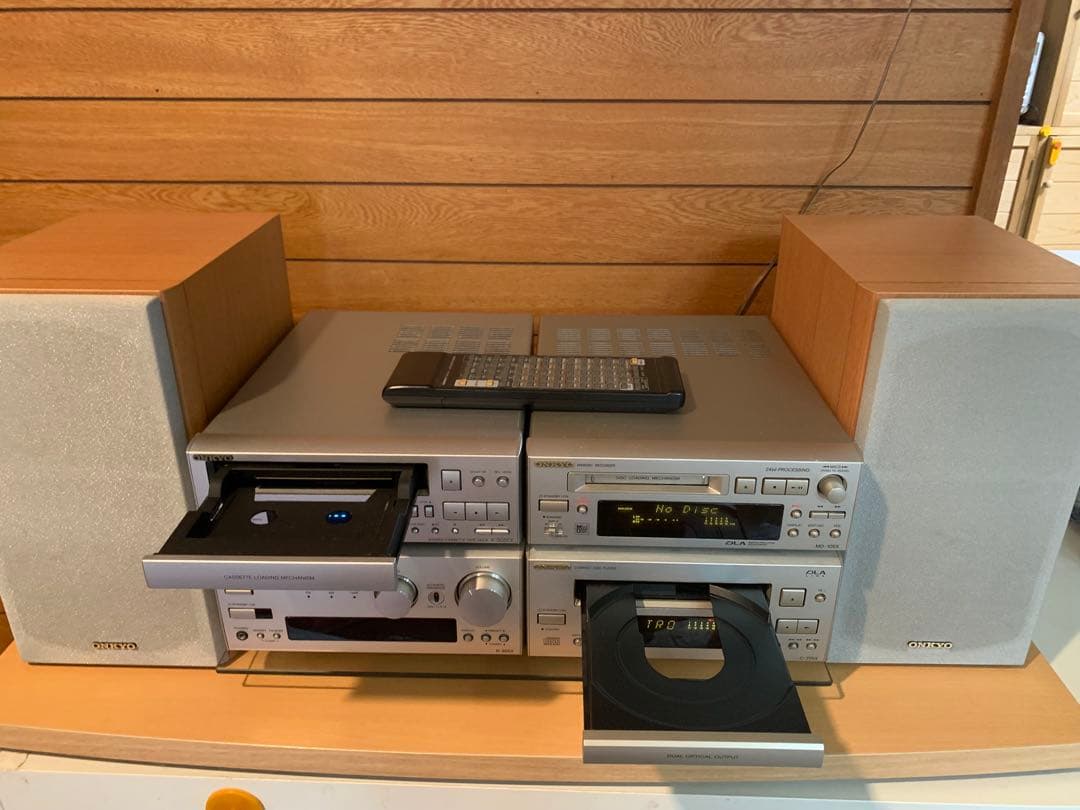 【送料無料】ONKYO INTEC 205 コンポ（専用ラック付き）