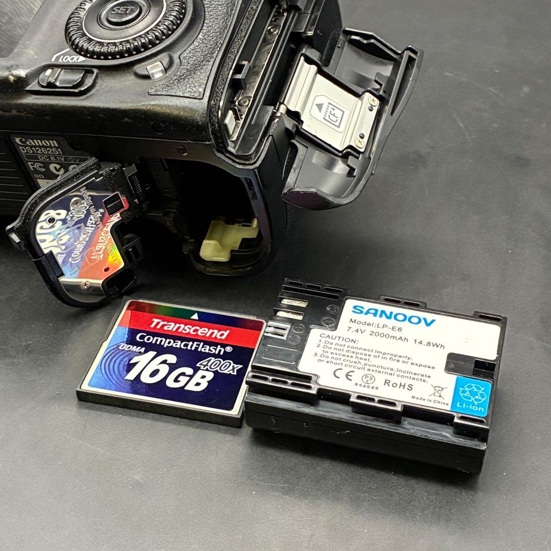 【動作OK】Canon EOS 7D デジタル一眼レフカメラ DS126251