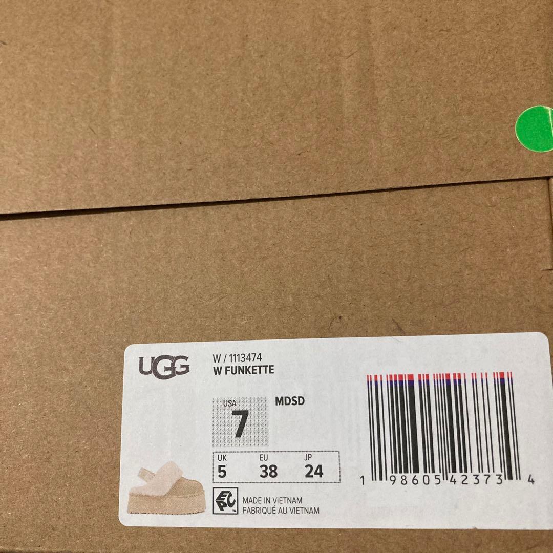 UGG アグ Funkette ファンケット Mustard Seed ベージュ