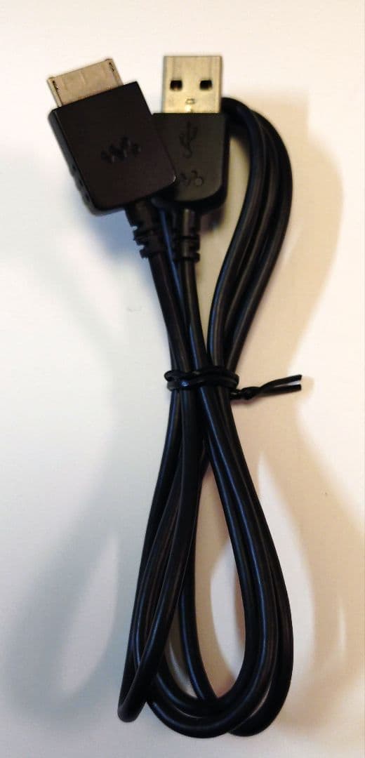 【美品】SONY ウォークマン NW-A35 ボルドーピンク　MicroSD付