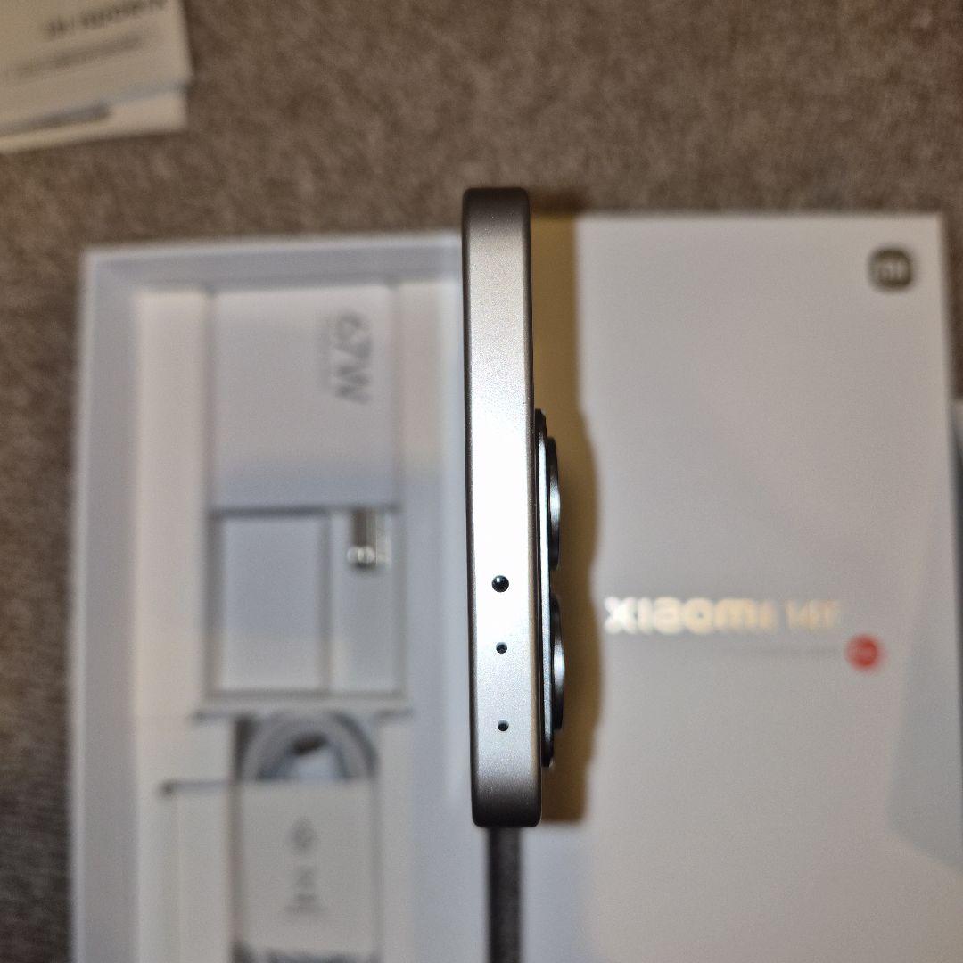 美品　Xiaomi 14T XIG07SHA チタングレー 12GB/256GB