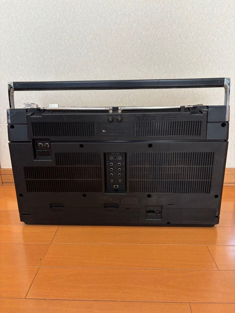 日立　TRK-8180 レトロ