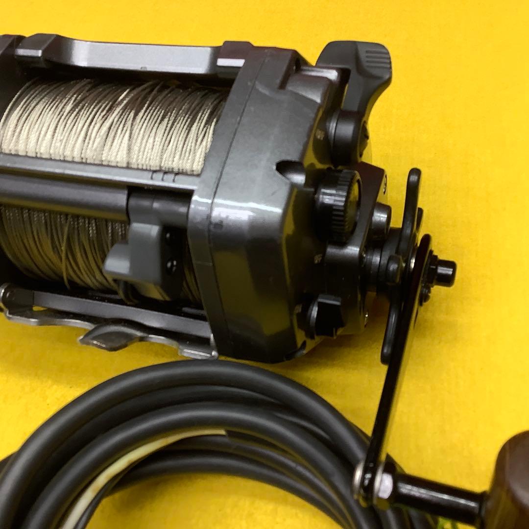 Daiwa 棚COM SSー80 電動リール 動作品 ワイヤー巻いてあります。