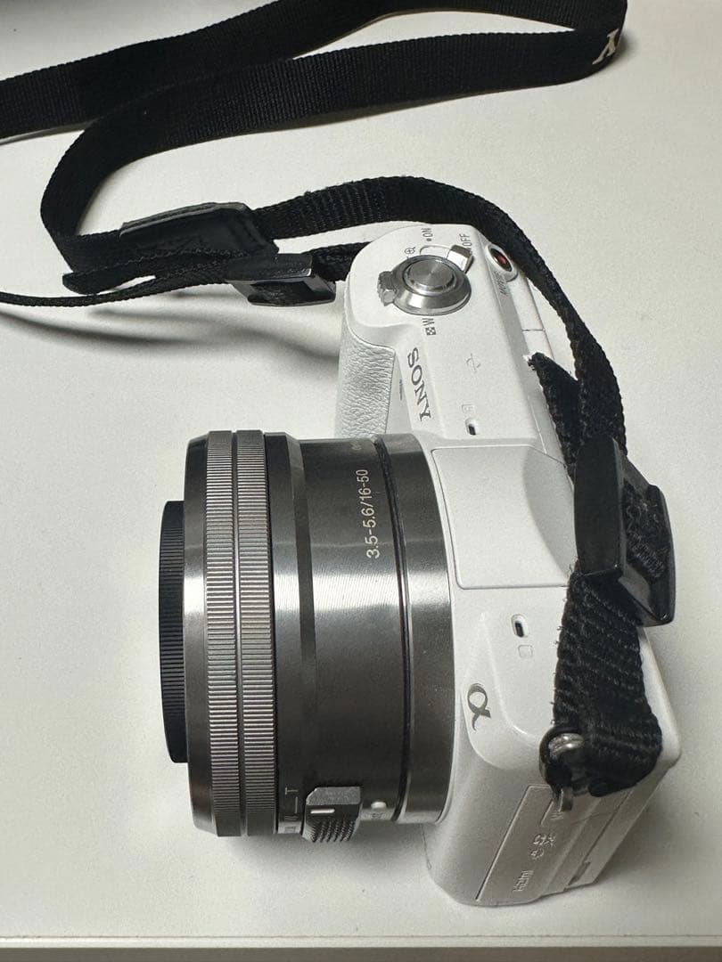 SONY α5100 ミラーレス一眼カメラ ホワイト