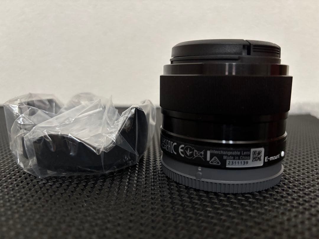 SONY E 35mm F1.8 OSS SEL35F18 単焦点レンズ