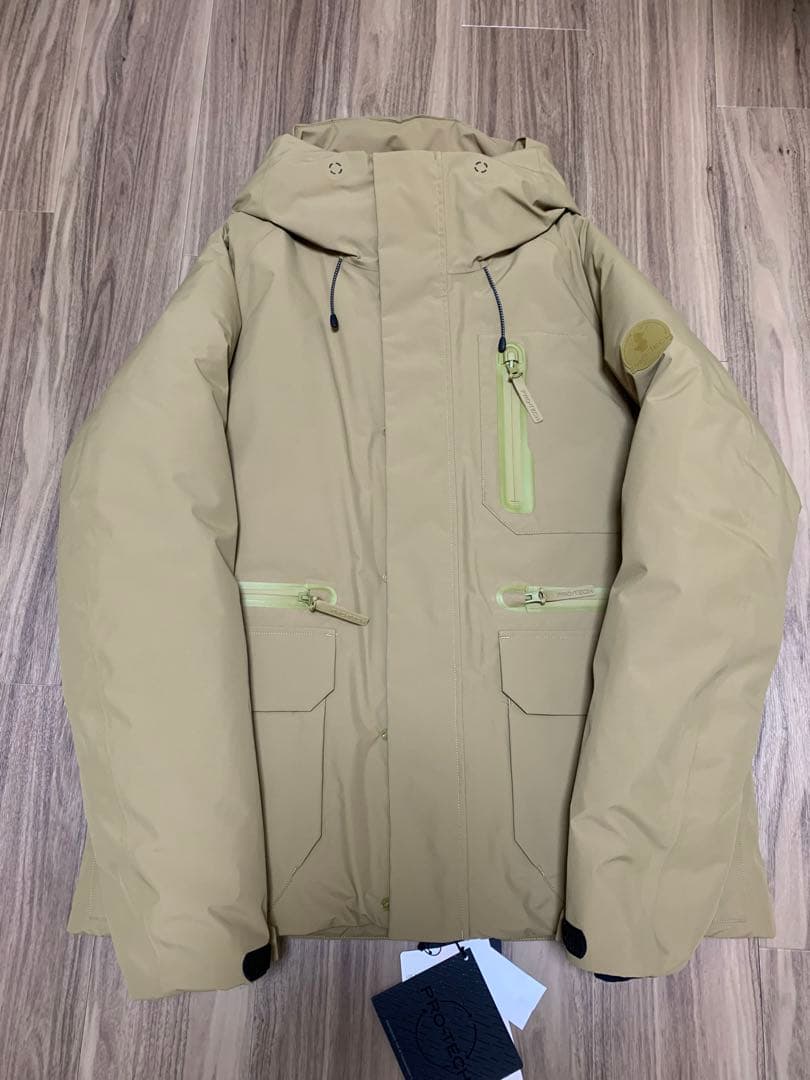 新品 完売品 SAVE THE DUCK 防水アウター　PRO TECH