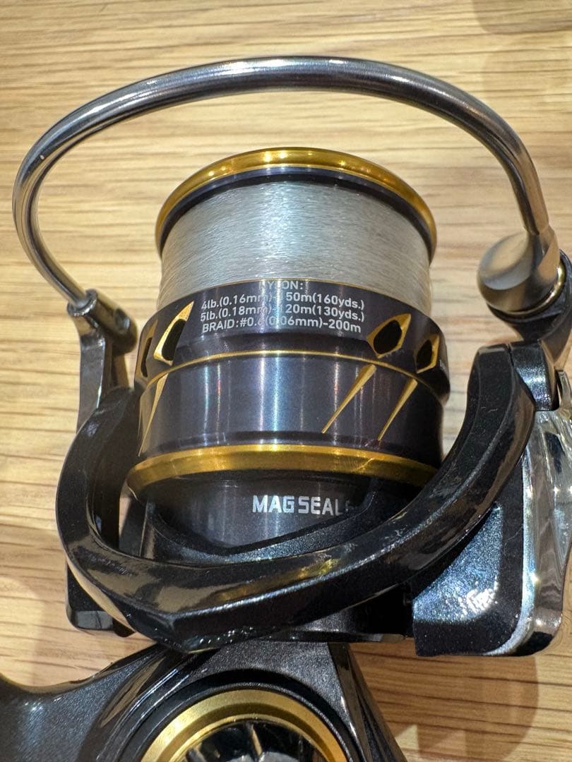 DAIWA CALDIA FC LT 2500S スピニングリール