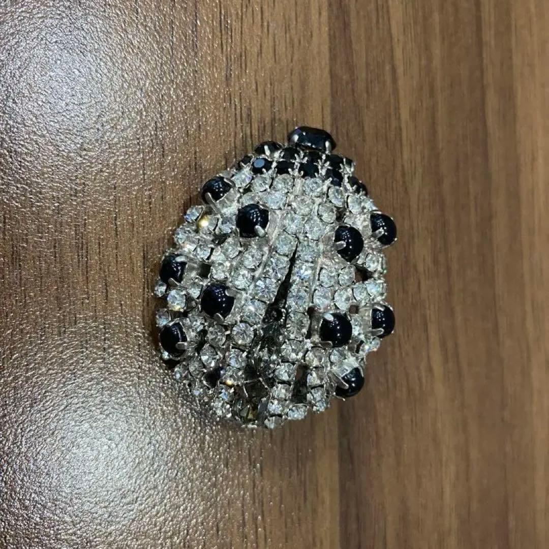 【美品】Christian Lacroix ラクロワ てんとう虫 ブローチ