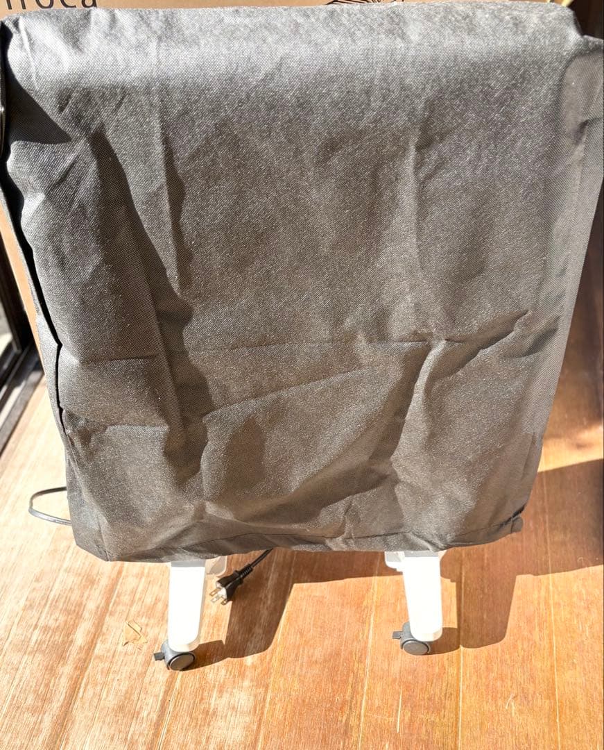 新品未使用　シロカ　かるポカ SN-M251(W) [ホワイト] ヒーター