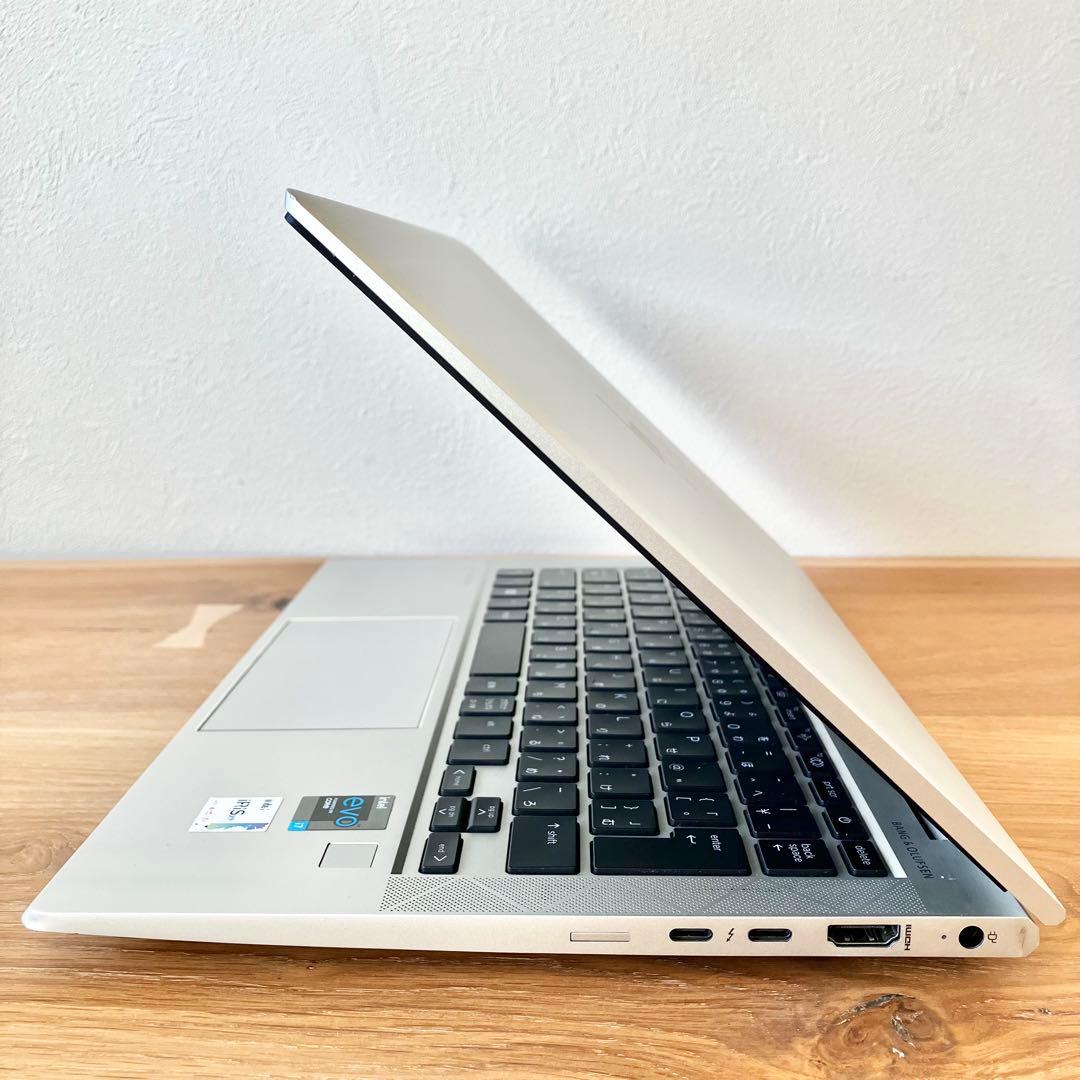 16G/SSD/HP/カメラ/オフィス付き/Windows11/ノートパソコン