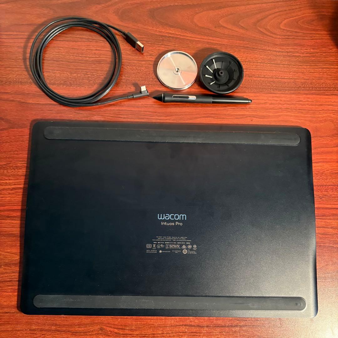 wacom intuos pro Lサイズ　PTH-860