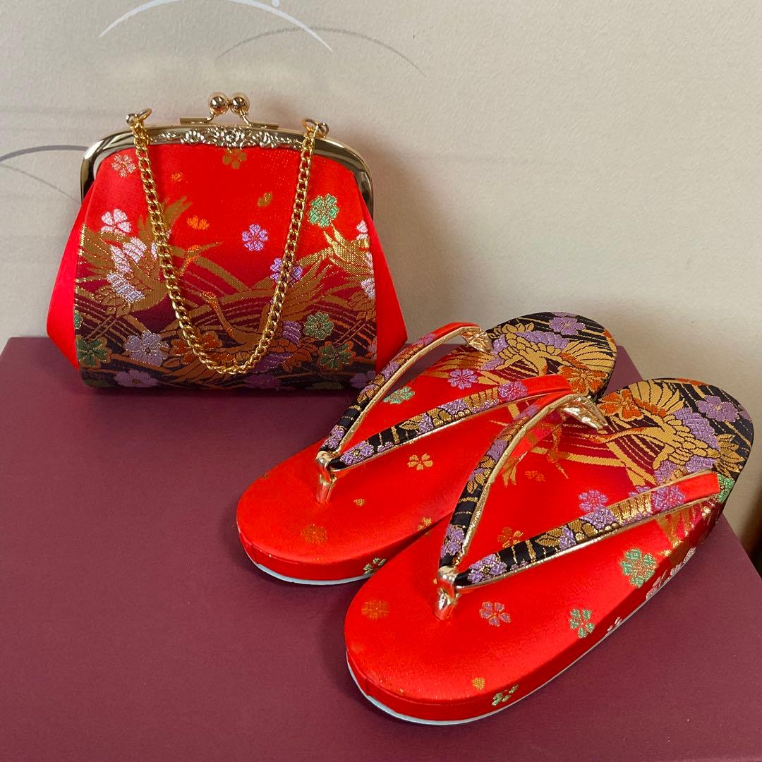 【美品】七歳　七五三鶴と花柄の草履バック小物セット