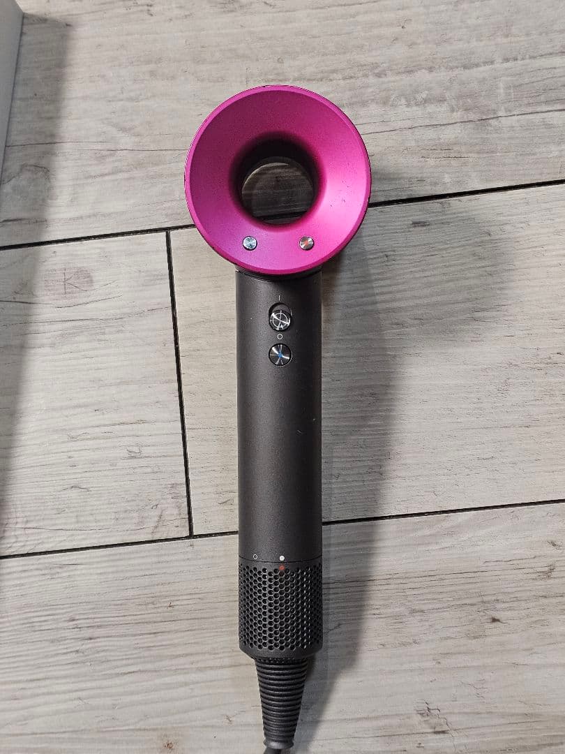 圧倒的最安　保証付き！　ダイソン　メンテナンス済み　dyson hd15