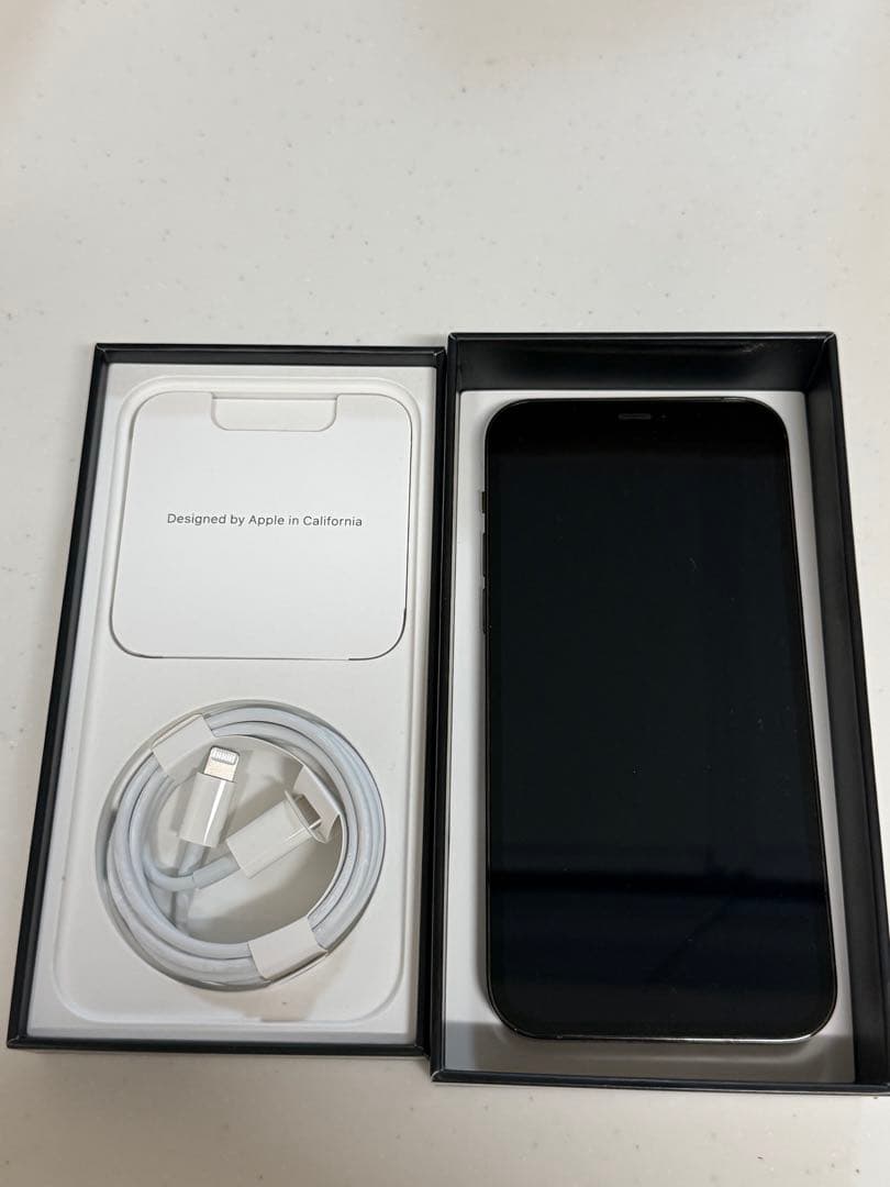 Apple iPhone 12Pro グラファイト 本体
