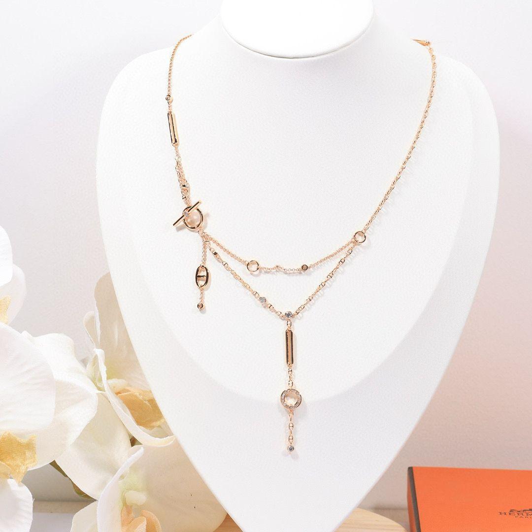 HERMES ゴールド レイヤードネックレス