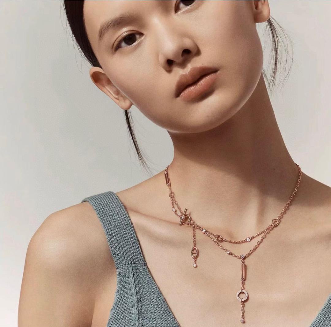 HERMES ゴールド レイヤードネックレス