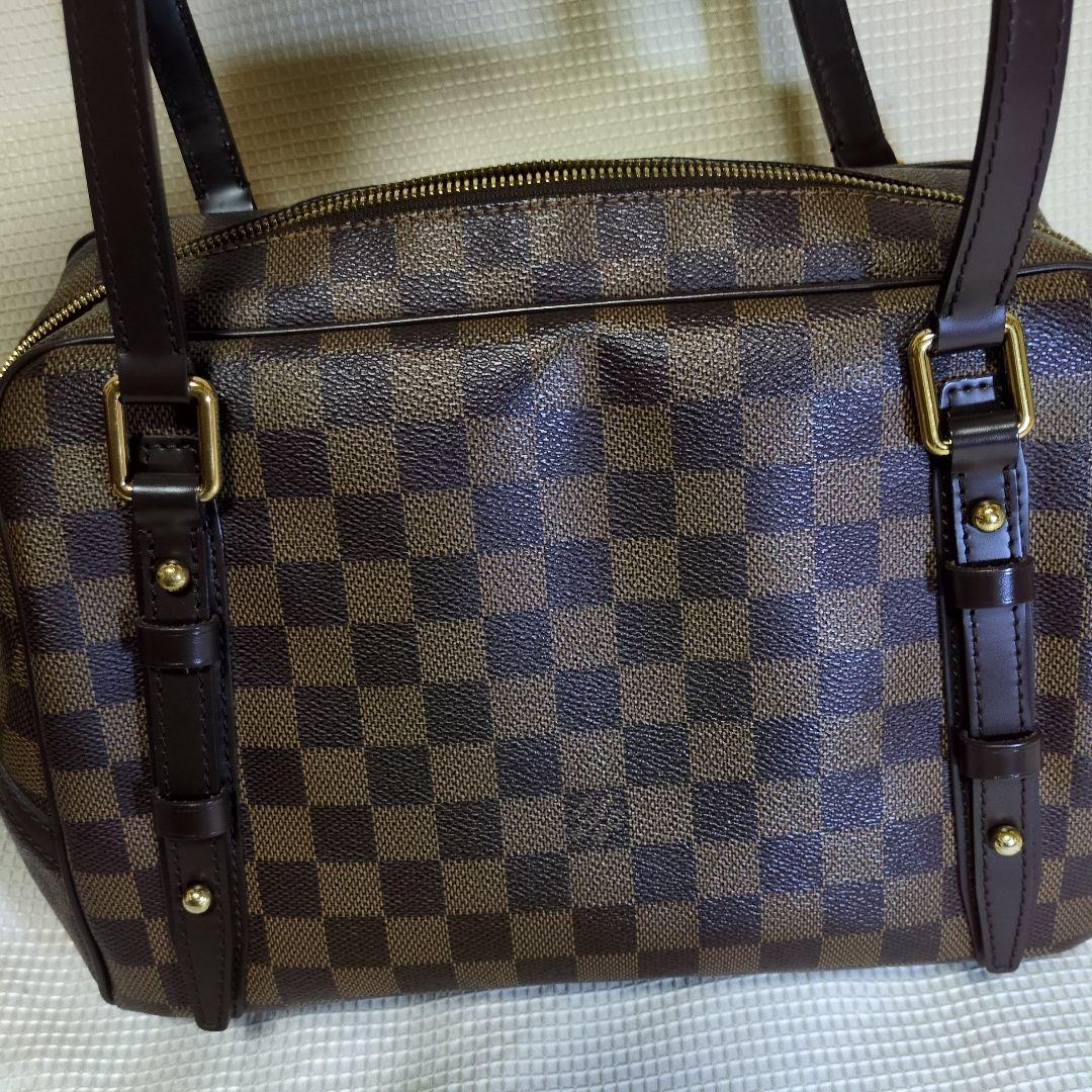 たえ LouisVuittonダミエのショルダーバッグ リヴィントンPM