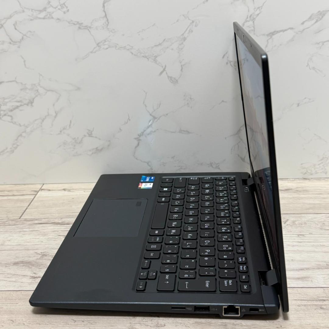 ★dynabook Core i5 11世代 16GB 256GB