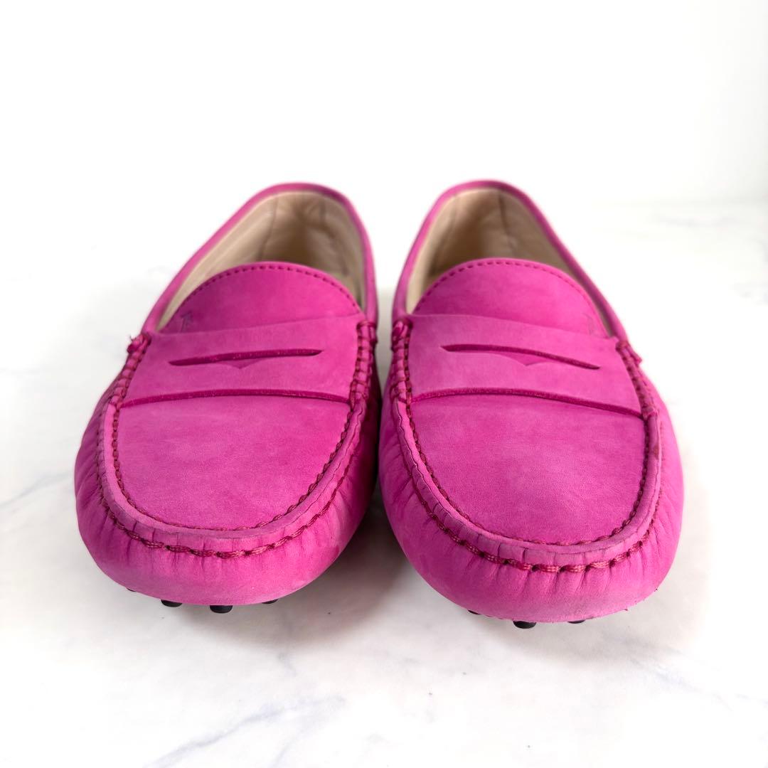 極美品 トッズ 37.5 ゴンミーニ ドライビングシューズ スエード ピンク