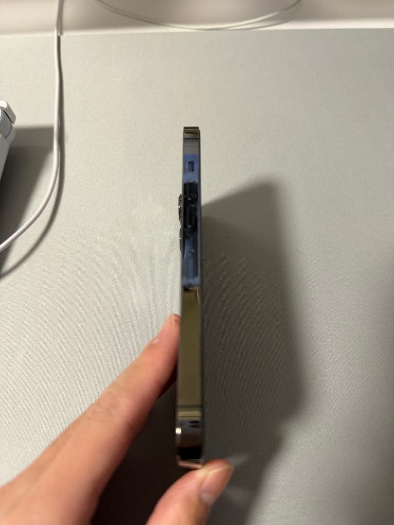 Apple iPhone 13 Pro 128g 画面割れあり