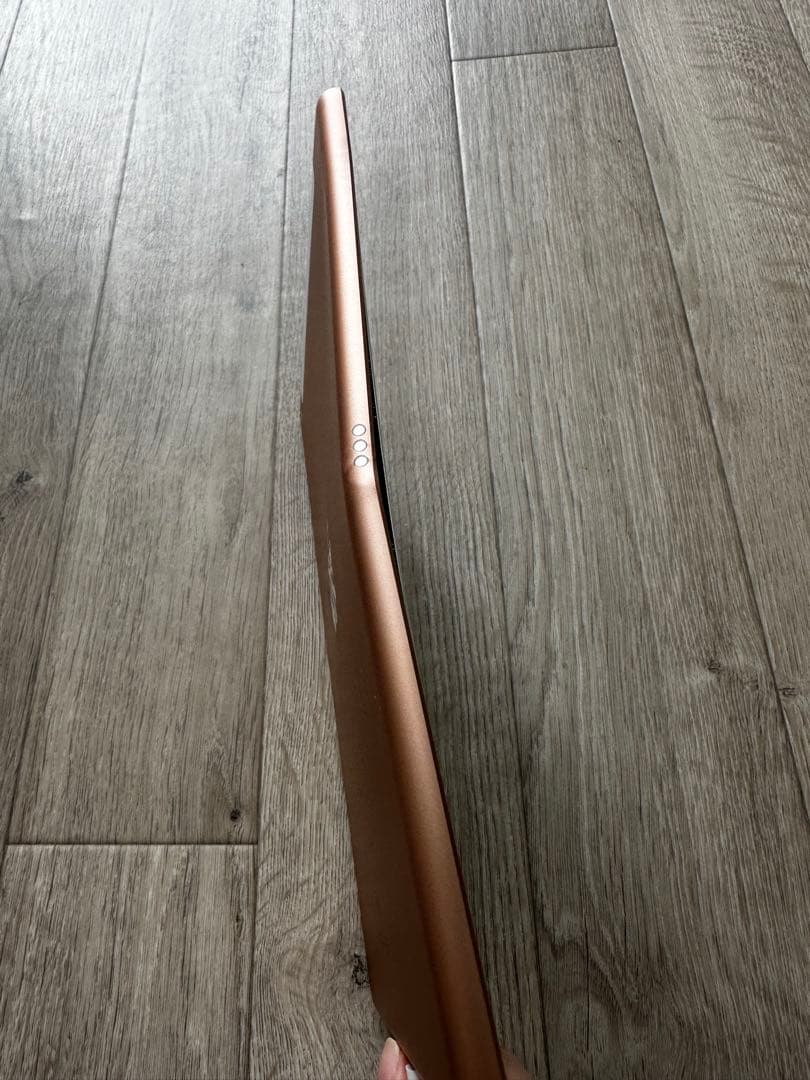 iPad第8世代Wi-Fi + Cellularモデル