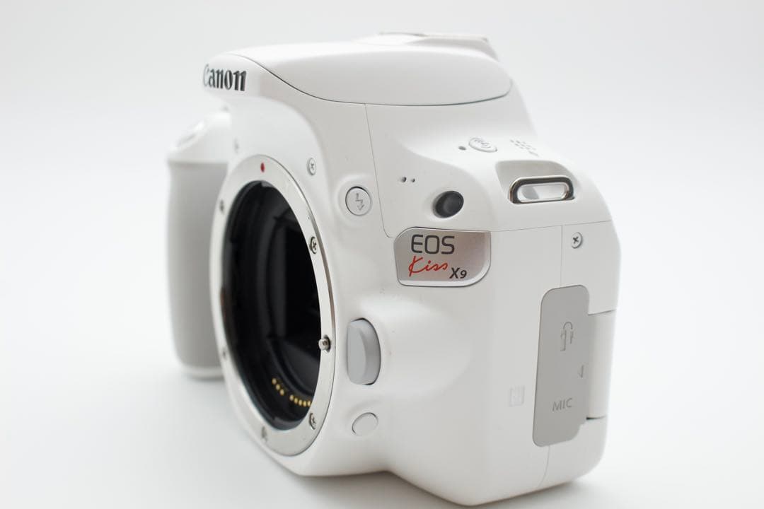 最終価格✨Canon EOS Kiss X9✨Wi-Fi✨Bluetooth