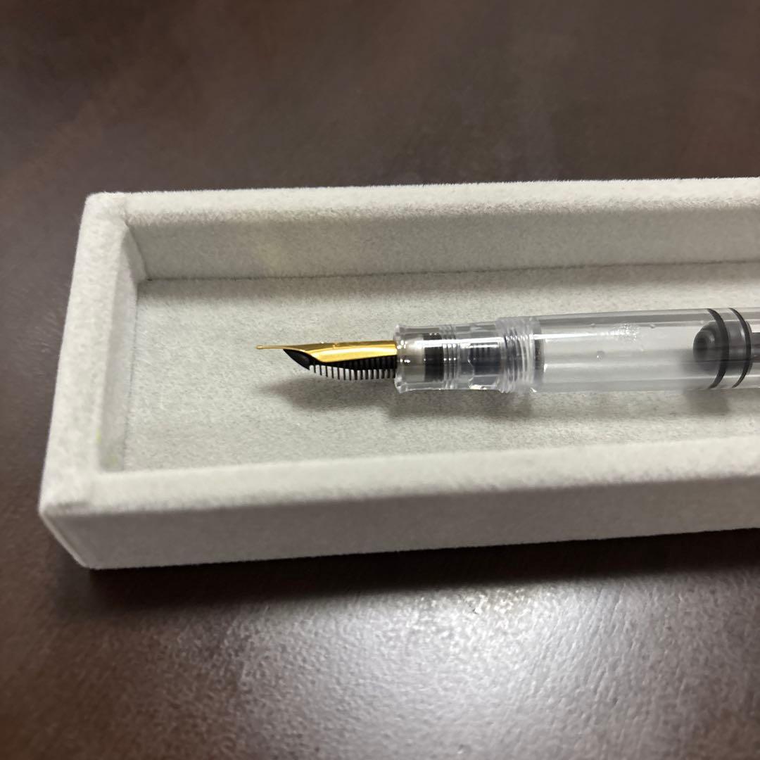 Pelikan M200 デモンストレーター 万年筆 細字 F ペリカン