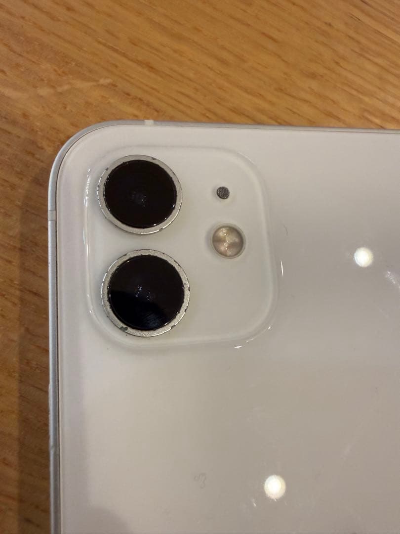 iPhone 12 ホワイト