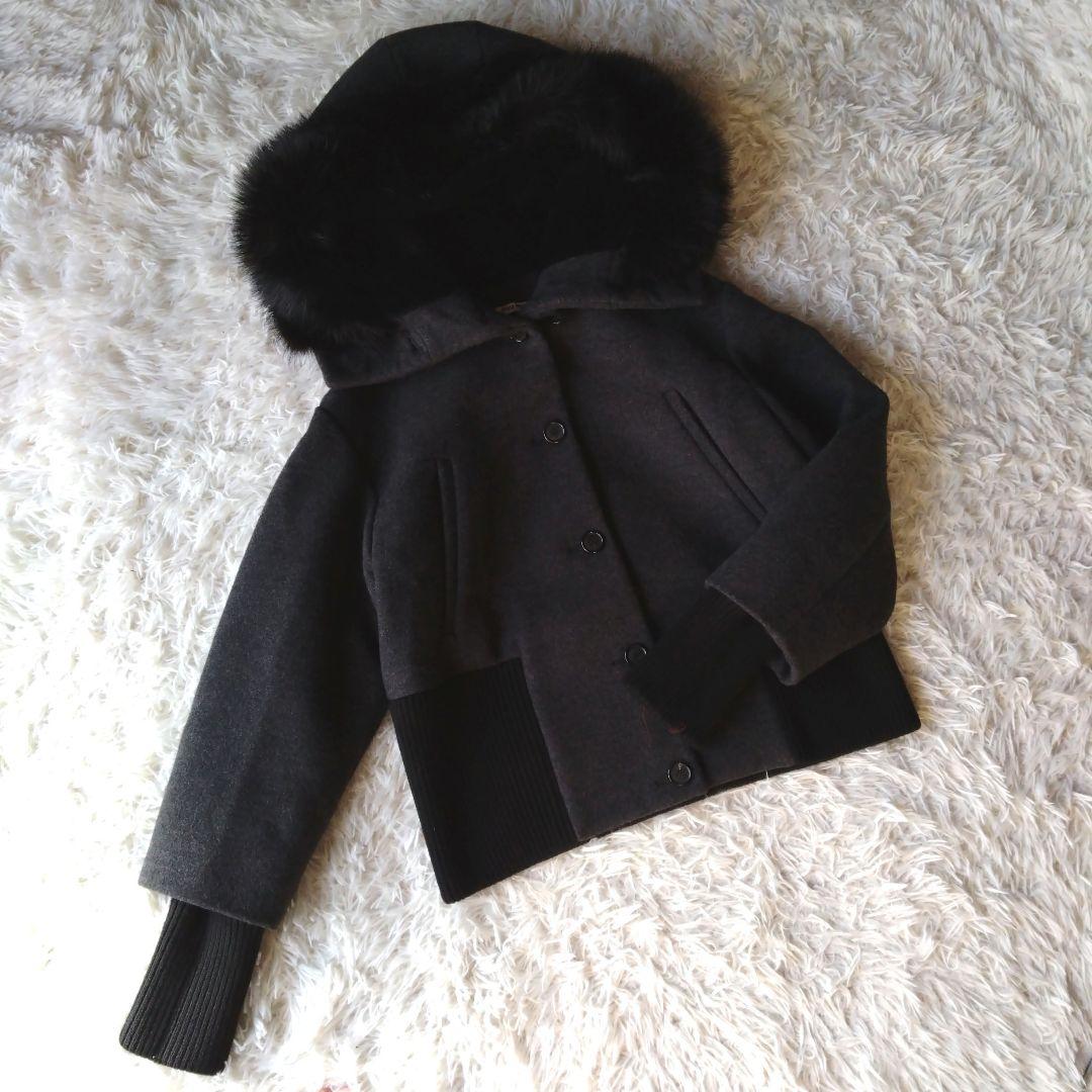 miumiuジャケット　アンゴラ　リアルファー　フード一 ブラック・グレー