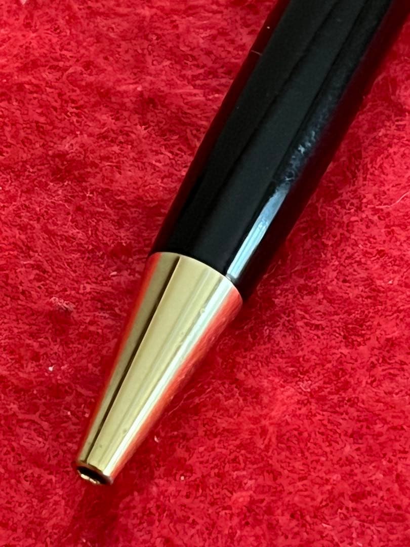 モンブランボールペン マイスターシュテュック 164 リフィル新品＋もう一本付‼️
