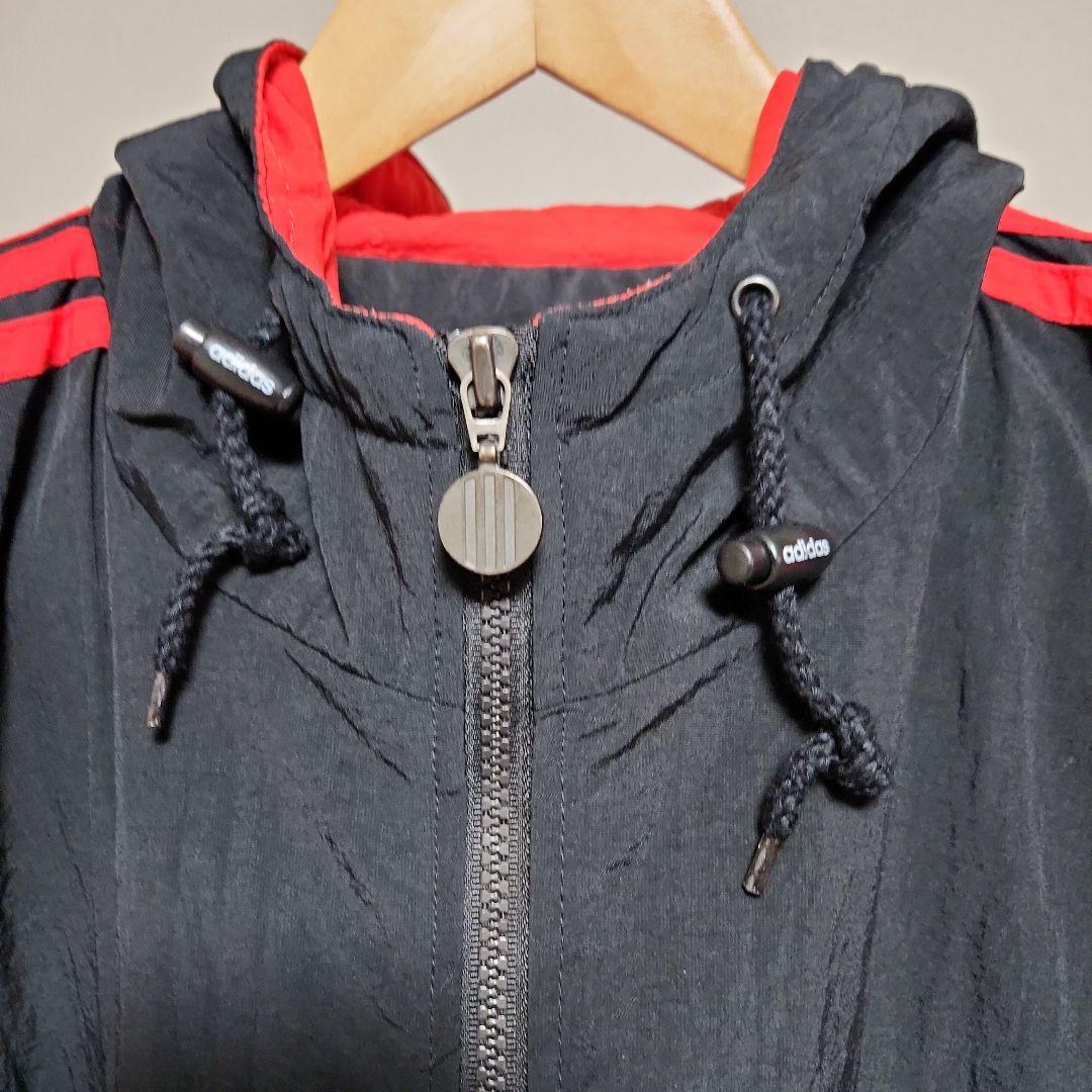 adidas　アディダス　珍しいナイロンセットアップ　キルティングライナー