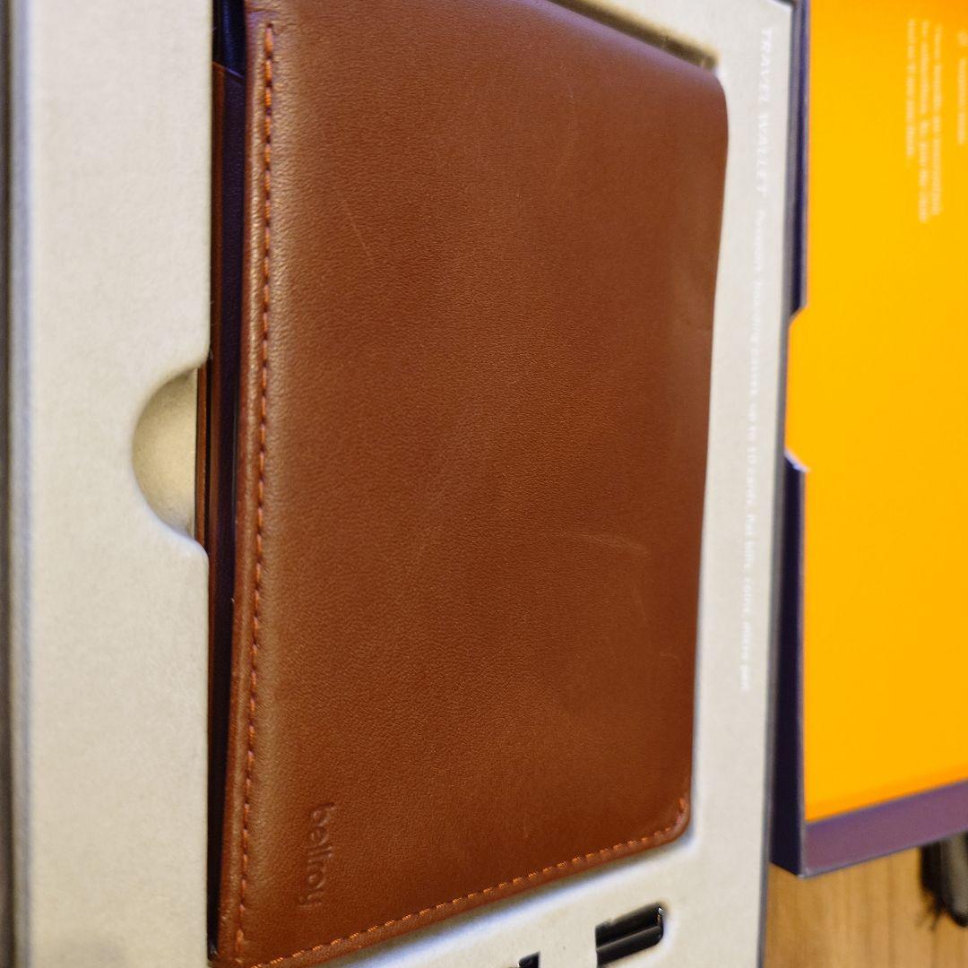 旅行かばん・小分けバッグ [Bellroy] Leather Travel Wallet