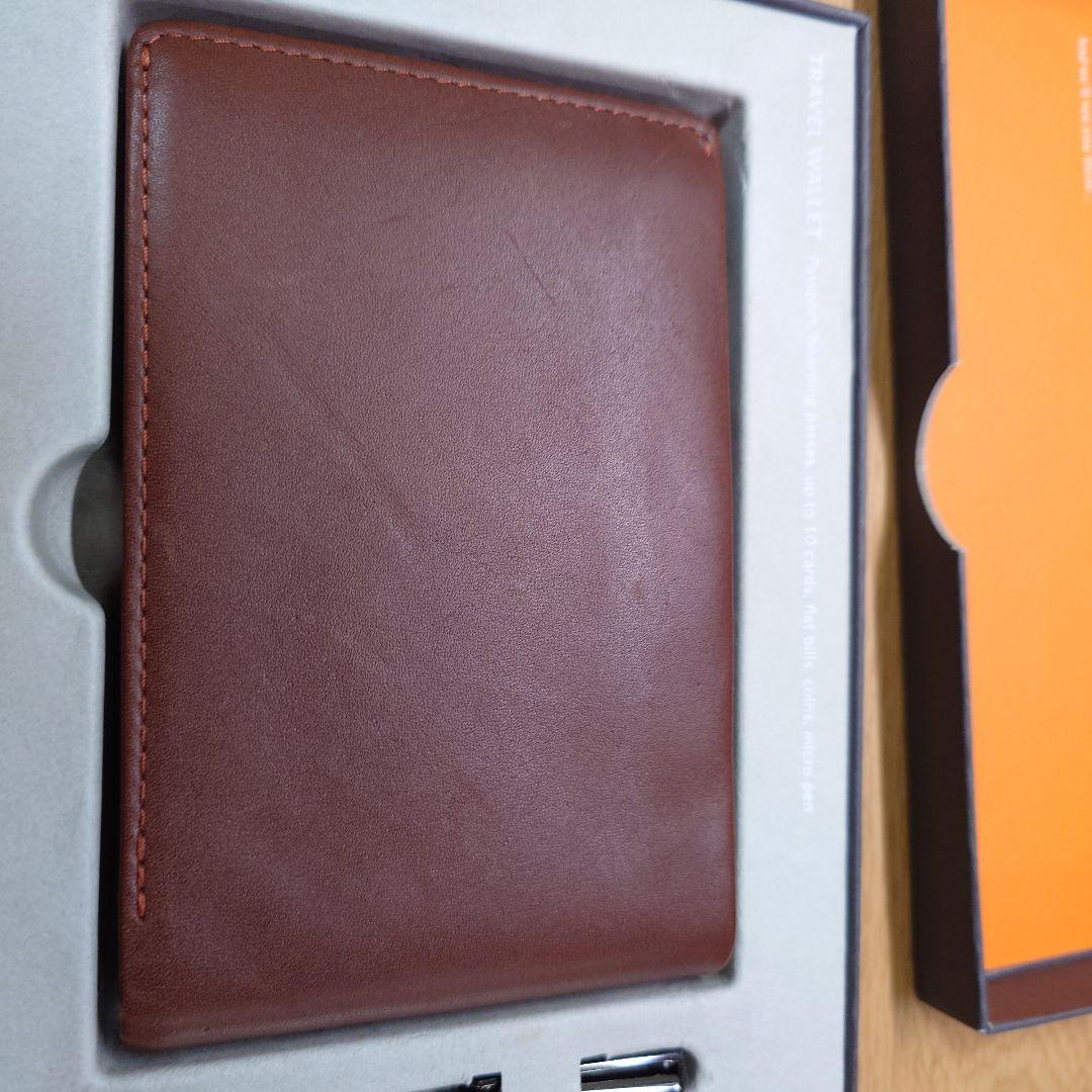 旅行かばん・小分けバッグ [Bellroy] Leather Travel Wallet