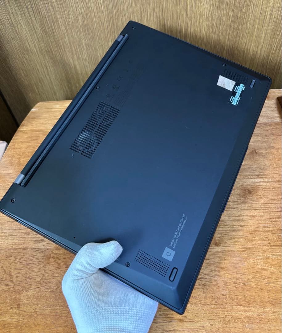 ThinkPad X1 Carbon Gen10 2022年モデルバッテリー良