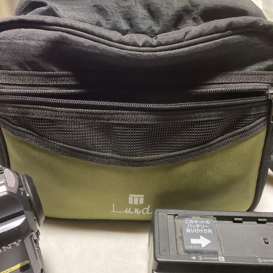 SONY miniDV HANDYCAM DCR-PC300 ①