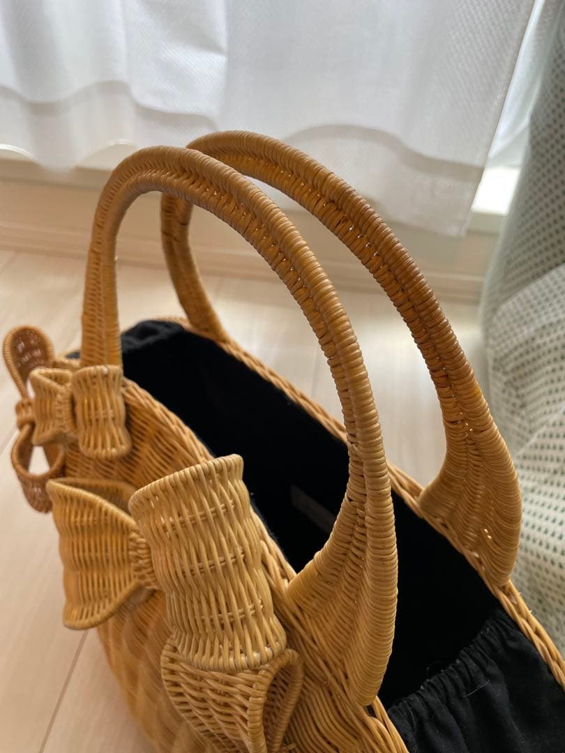 アナトリエ　カゴバッグ　リボン