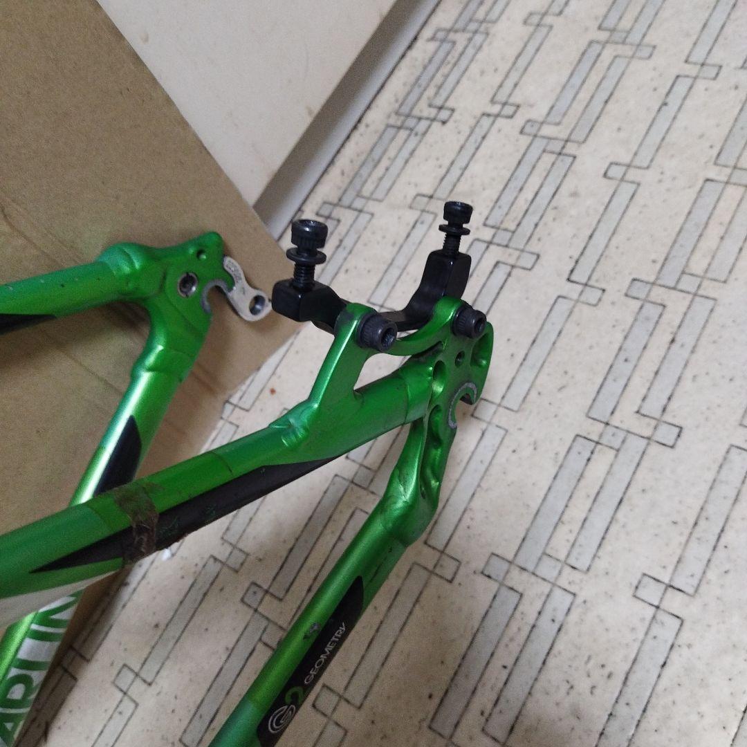 TREK マウンテンバイクフレーム + SR SUNTOURフォーク　29er