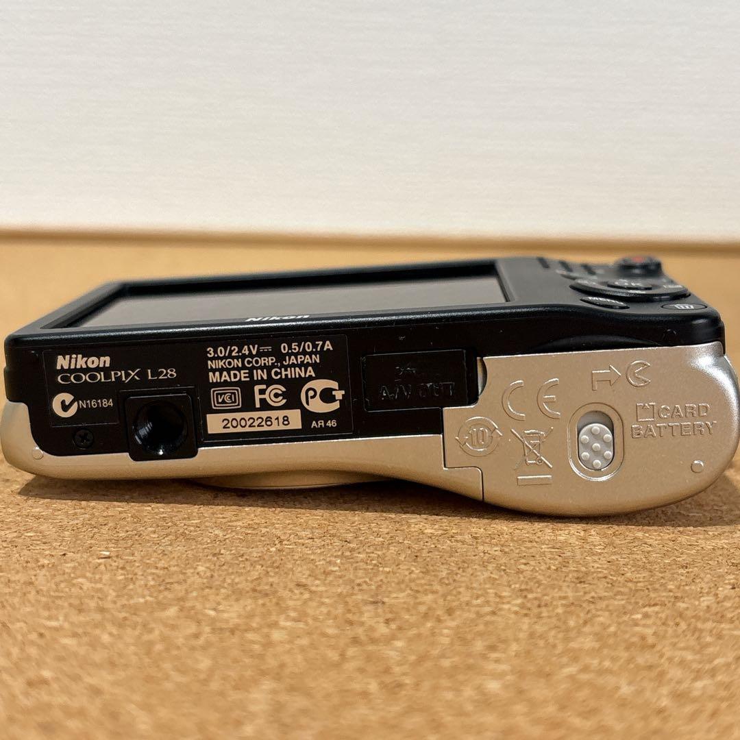 美品 Nikon ニコン COOLPIX クールピクス L28 単三電池使用