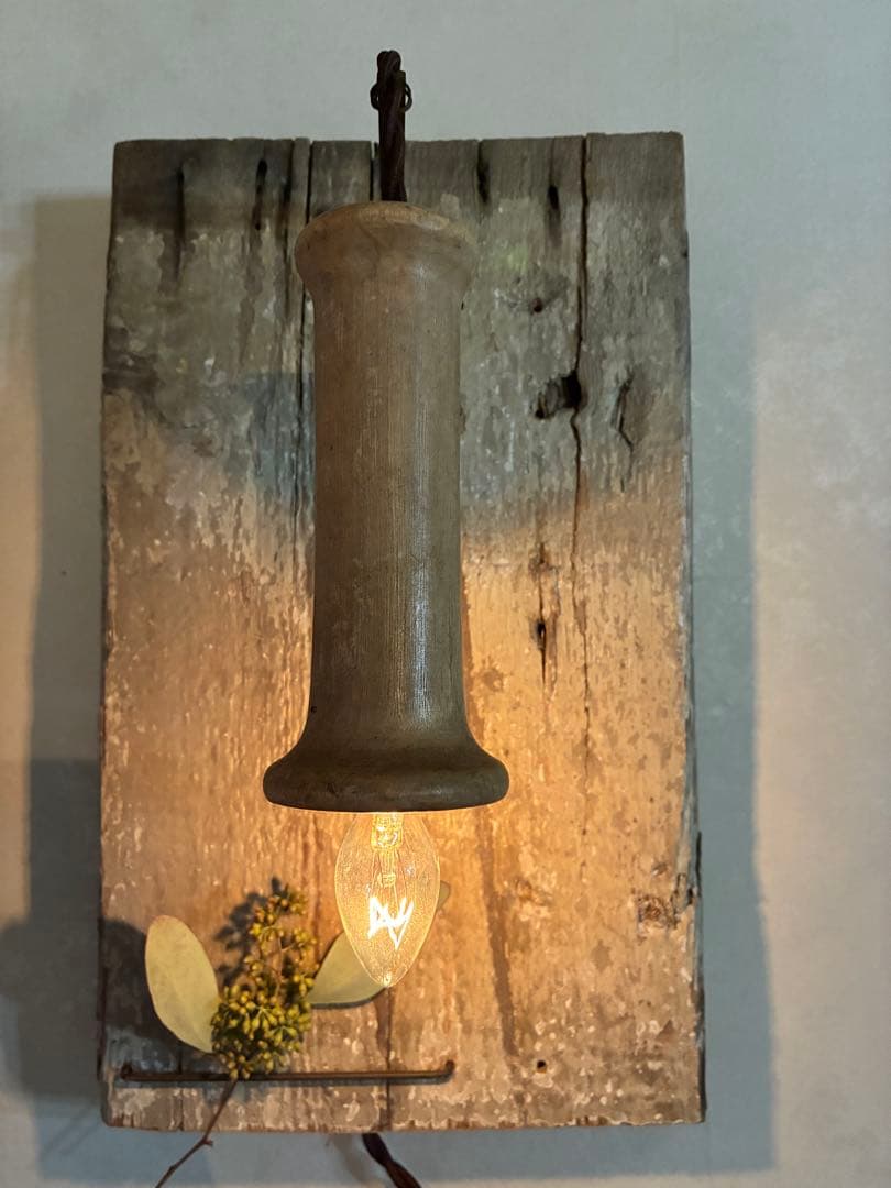 古道具 壁掛けライト 古材 照明 シャビー 古雑貨