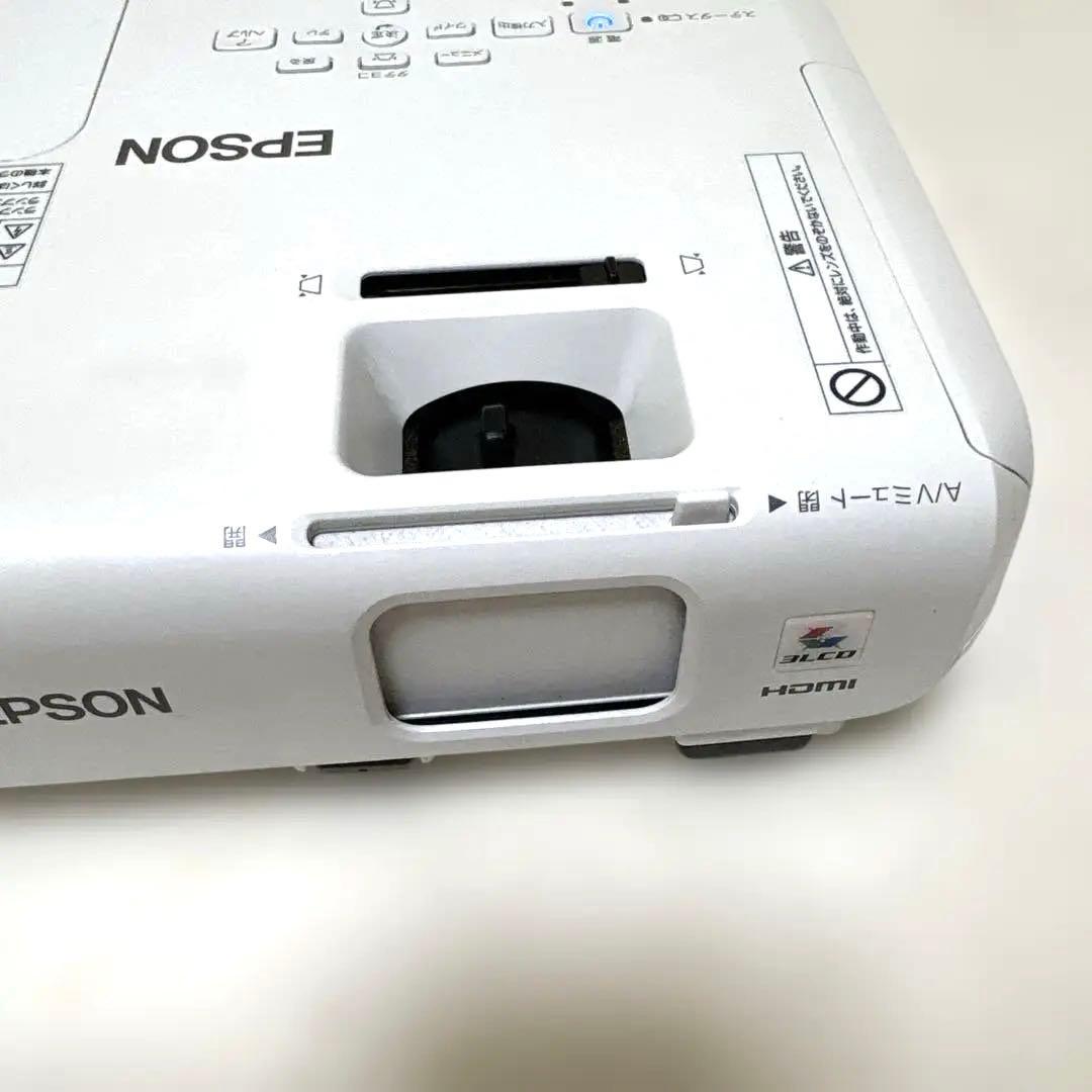 EPSON EB-S03 プロジェクター 本体　エプソン　かばん付き