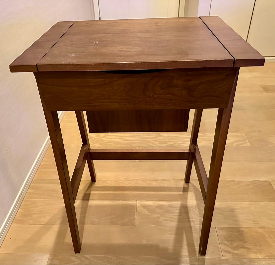 【美品】北欧風 ドレッサー/コンパクトデスク（ミラー・収納付き）