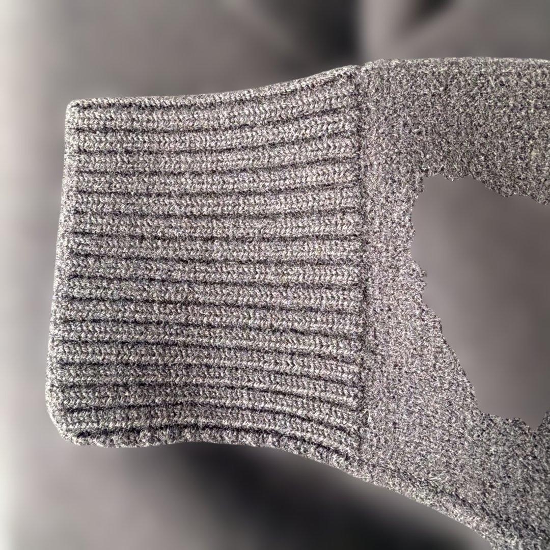 l*y様 ⭐️Ami Paris⭐️ブラック　ロゴレッド　厚手セーター　Sサイズ