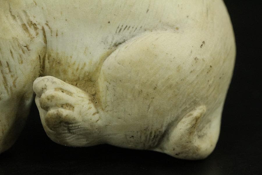 陶製 可愛い犬 置物(ZE660)