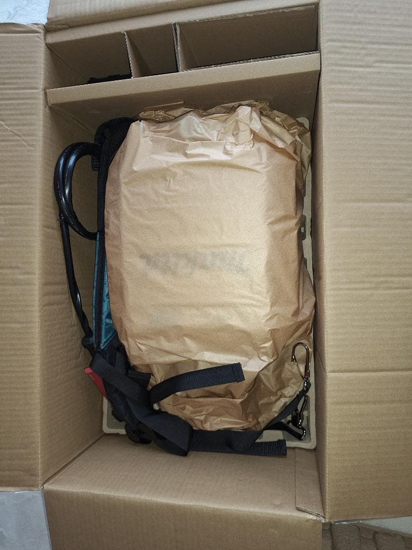 〖未使用品〗送料込み　マキタMUS108DWF 充電式噴霧器 10L