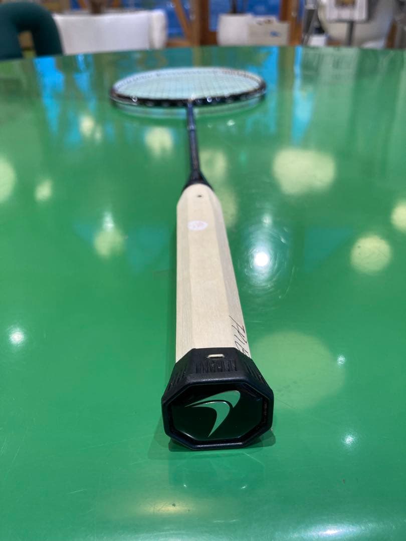 フライパワーバドミントンラケット NUSANTARA 2.3 (DEFENSE)