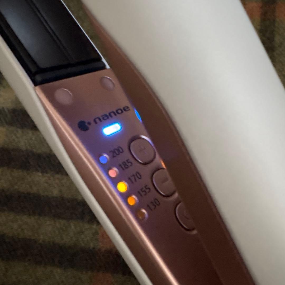 ストレートアイロン ナノケア EH-HS0E-W 白