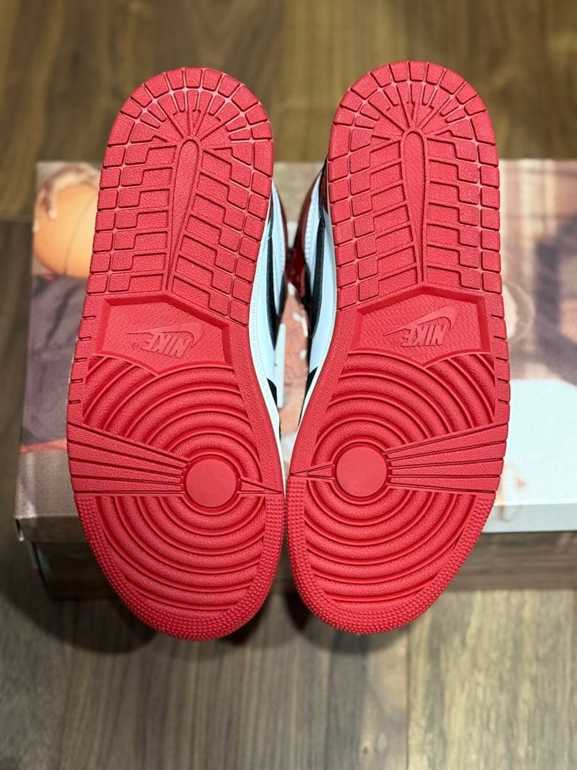 エア ジョーダン 1 レトロ HIGH OG \"Black Toe\"